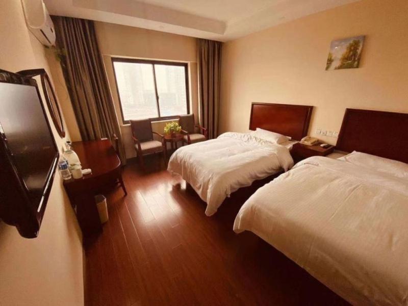 Greentree Inn Huai'An Bus Station Golden Eagle Xinya Huaihai Road Business Hotel Екстер'єр фото