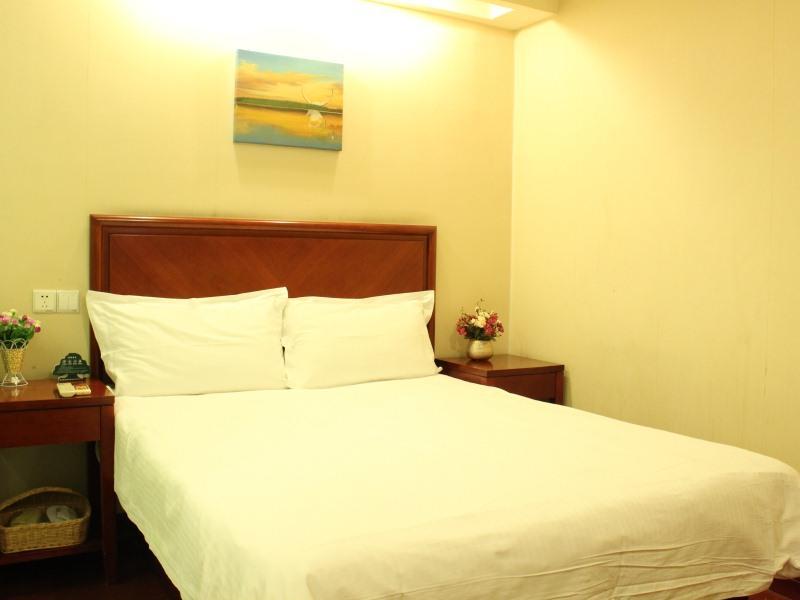Greentree Inn Huai'An Bus Station Golden Eagle Xinya Huaihai Road Business Hotel Екстер'єр фото