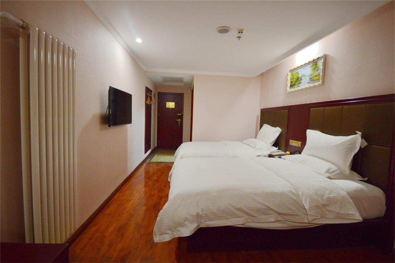 Greentree Inn Huai'An Bus Station Golden Eagle Xinya Huaihai Road Business Hotel Екстер'єр фото