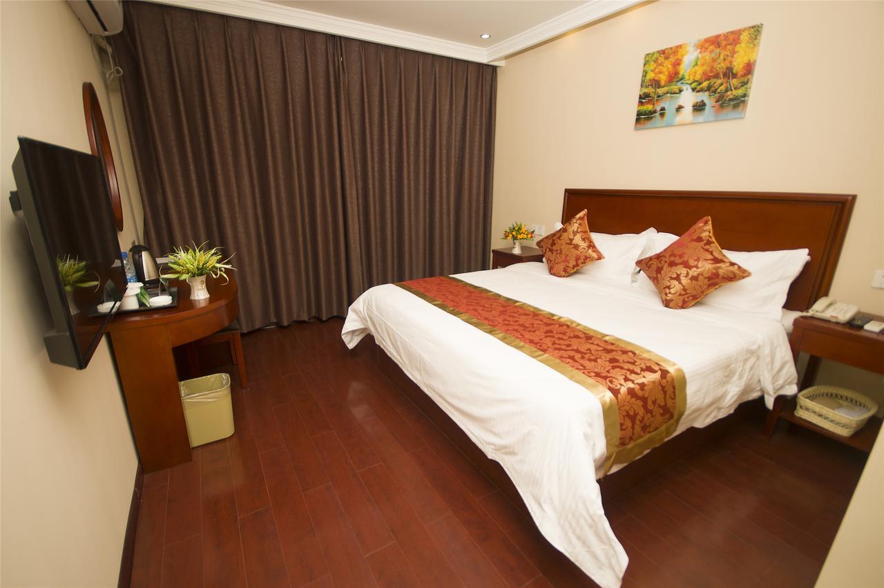 Greentree Inn Huai'An Bus Station Golden Eagle Xinya Huaihai Road Business Hotel Екстер'єр фото